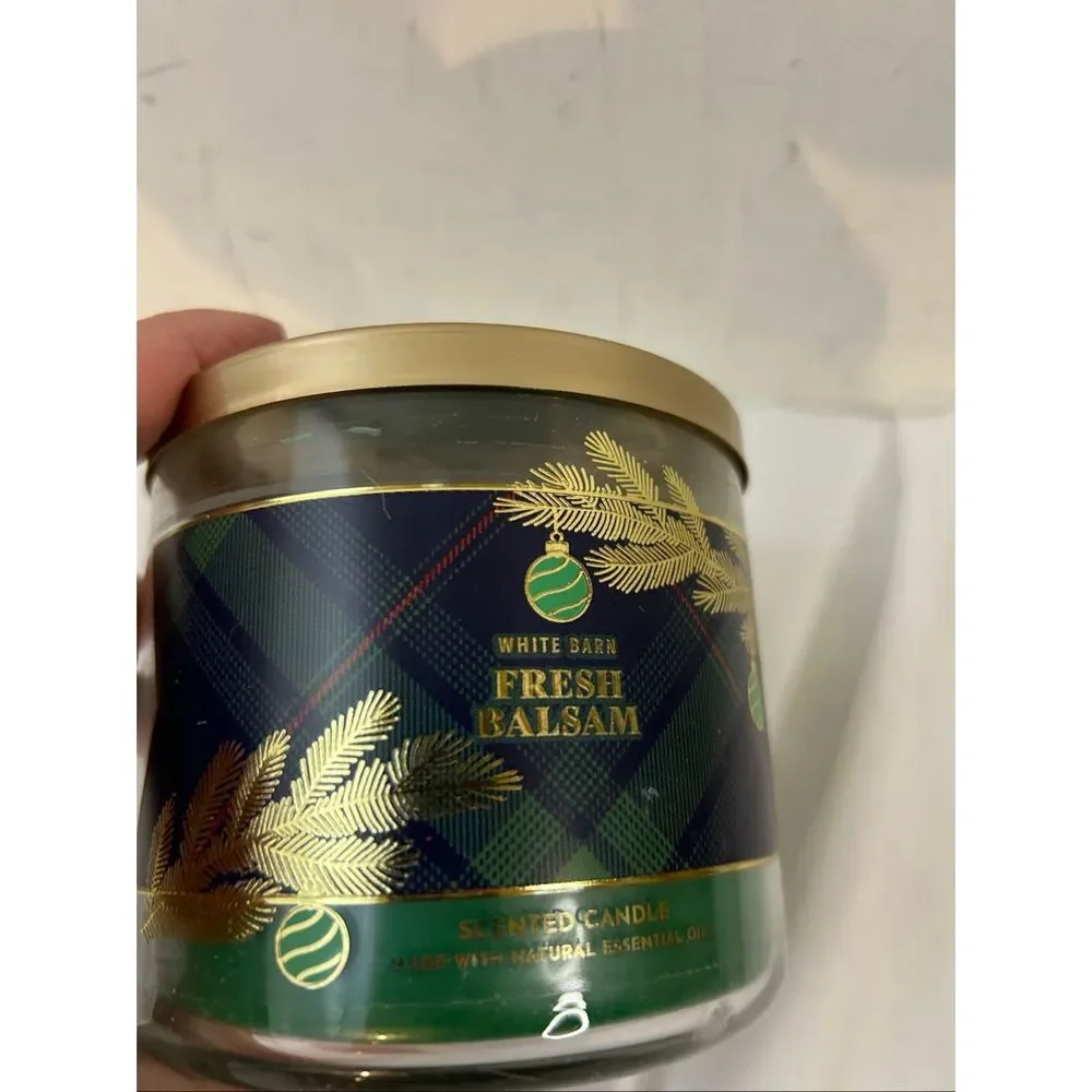 White Barn Bath and Body Works B&B Fresh Balsam pine green 3‎ wick candle new - Picture 2 of 4